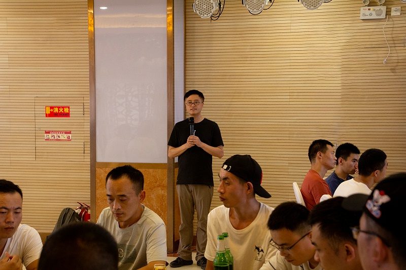 王總向大家分享膠東抗日戰(zhàn)場將領(lǐng)理琪、張玉華的紅色故事